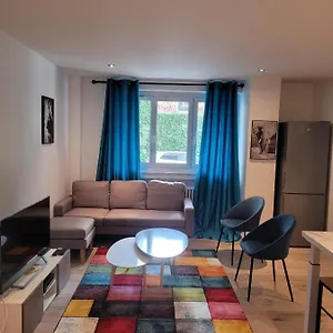 Séjour chez l'habitant Appart Maasso Cite Design, Saint-Etienne (Loire)