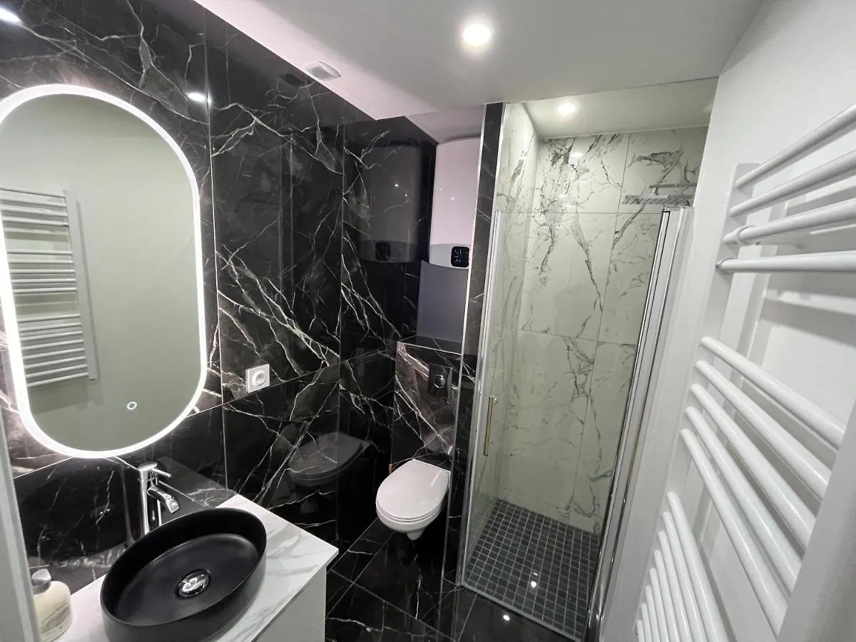 Appartement Luxe Jaune Saint-Etienne